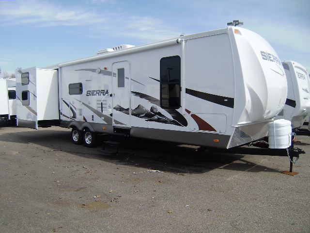 2009 Forest River Sierra